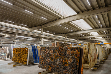LEDVANCE realizes sustainable and efficient lighting concept for natural stone manufacturer