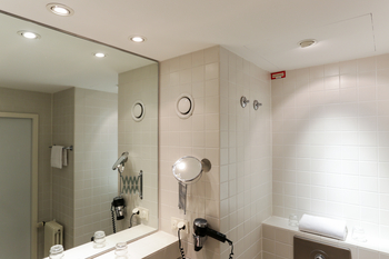 Kylpyhuoneen kohdevalot