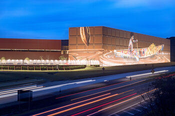 World's largest graffiti mural